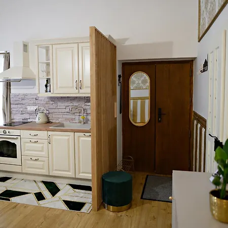 V Hellov Dome Apartamento Banská Štiavnica