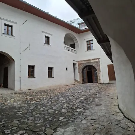 V Hellov Dome * Banska Stiavnica