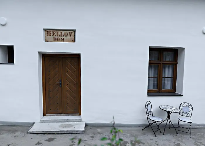 V Hellov Dome * Banská Štiavnica
